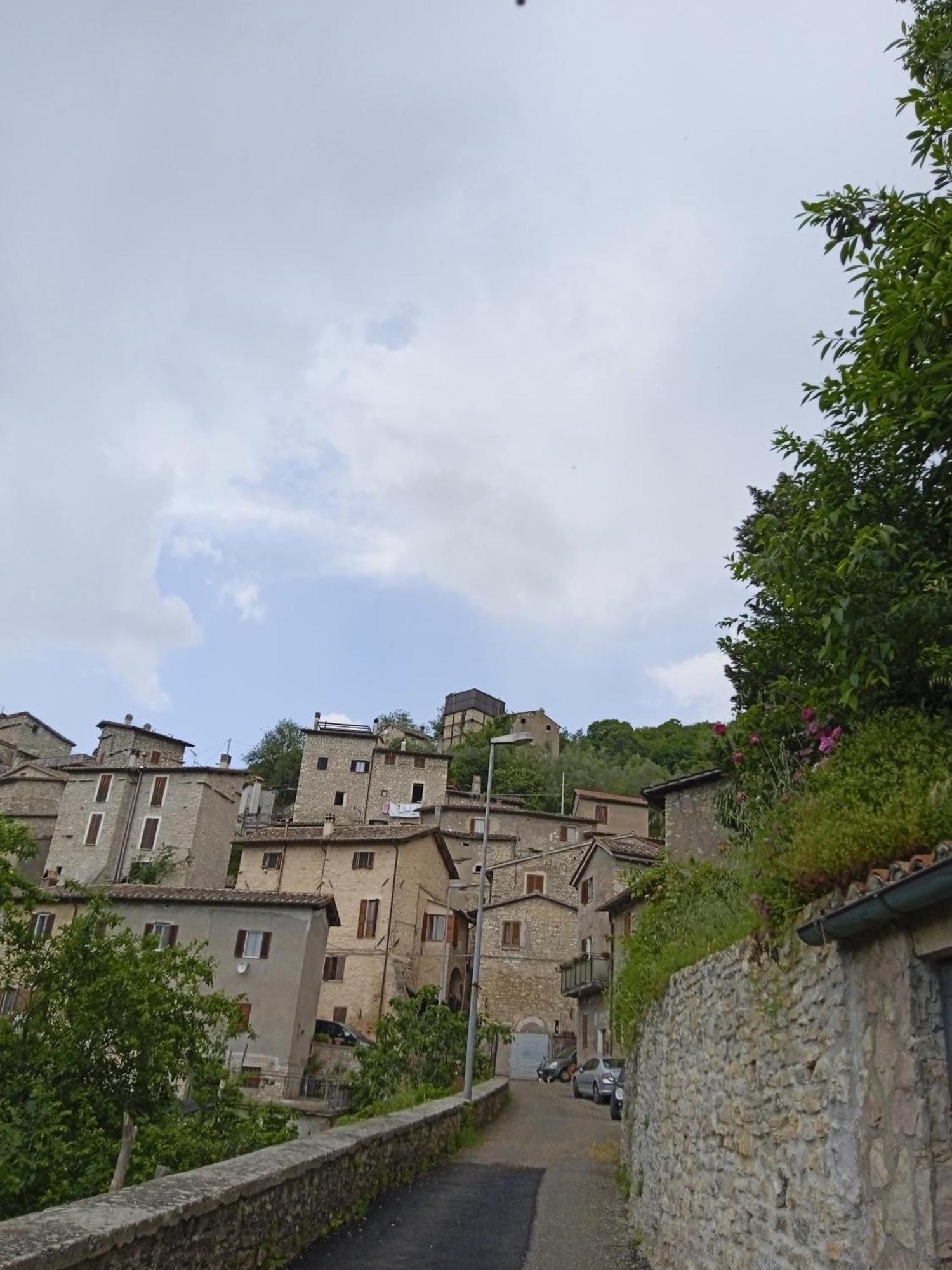 Appartamento Storico A Valle San Martino Di Spoleto Exteriör bild