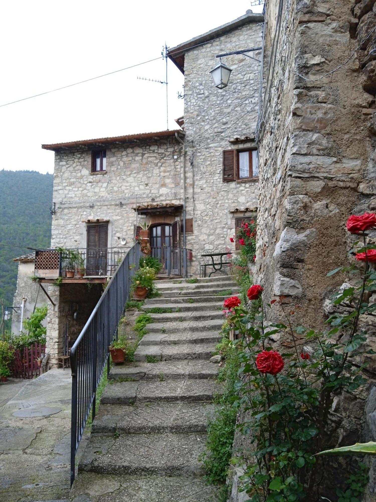 Appartamento Storico A Valle San Martino Di Spoleto Exteriör bild